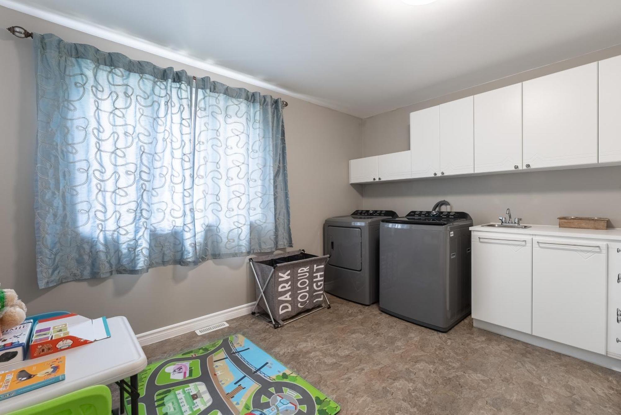 Comfortable Spacious House With Parking Броссар Экстерьер фото